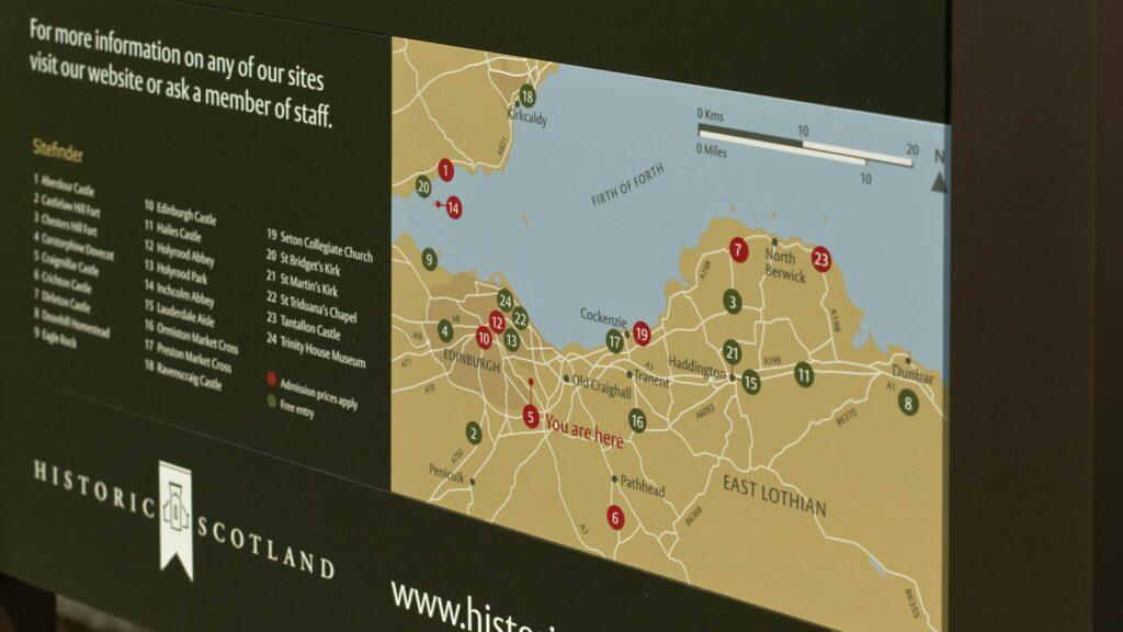 Historic Scotland sitefinder map signage