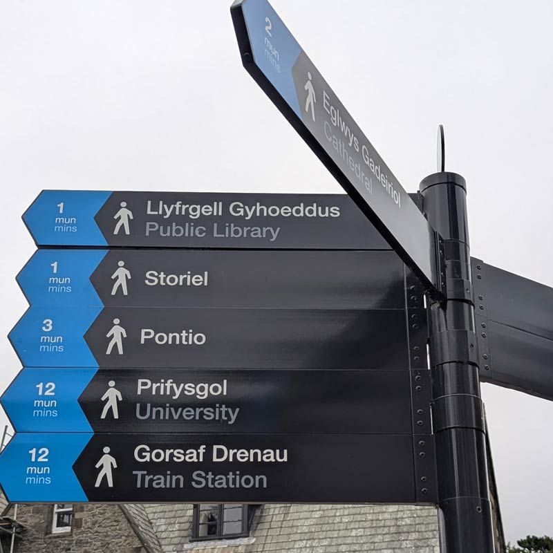 Bangor city fingerpost signage